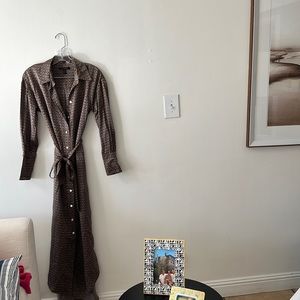 Banana Republic dress 100%silk xs